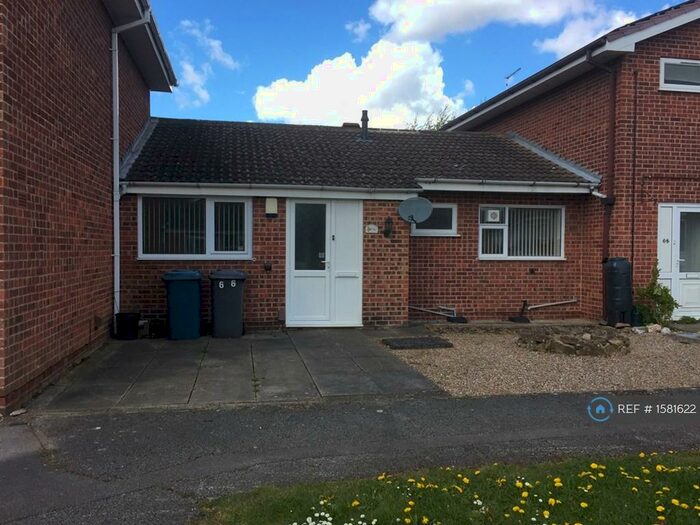 2 Bedroom Bungalow To Rent In Nearsby Drive, West Bridgford, Nottingham, NG2