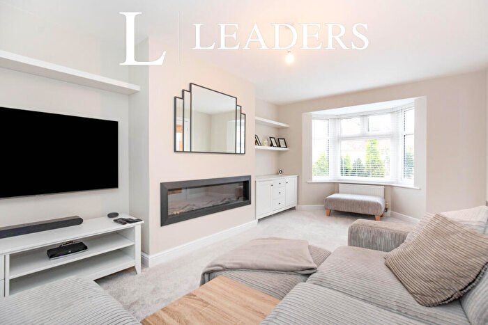 4 Bedroom House To Rent In Prestbury Court, Northampton, Northamptonshire, NN5