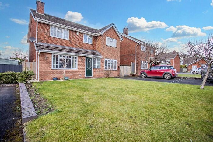 5 Bedroom Detached House For Sale In Chapel Croft, Chelford, SK11