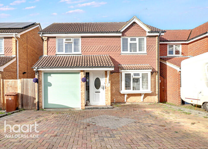 4 Bedroom Detached House For Sale In Bracken Lea, Chatham, ME5