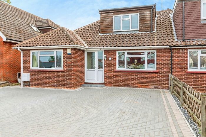 4 Bedroom Semi Detached House For Sale In Town Road, Cliffe Woods, Rochester, Kent, ME3