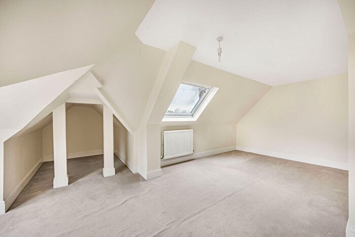 2 Bedroom Flat For Sale In Hazelhurst, , Eldorado Road, Cheltenham, GL50