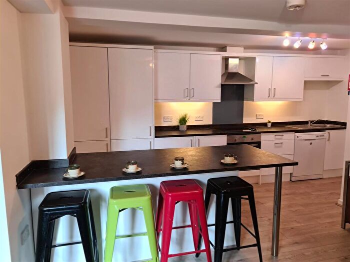 1 Bedroom Flat To Rent In Rooms Available At The Forum, Tiverton Way, Cambridge, CB1