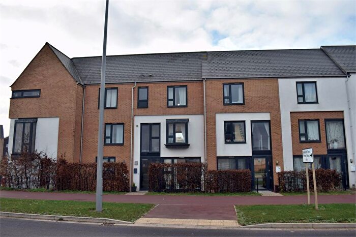 4 Bedroom Terraced House To Rent In Newport Road, Broughton, Milton Keynes, MK10
