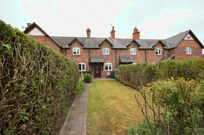 2 Bedroom Cottage To Rent In Top Cottages, Kinnerton Road, CH4