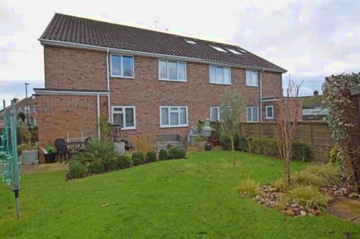 2 Bedroom Flat To Rent In Braemar Way, Bognor Regis, PO21