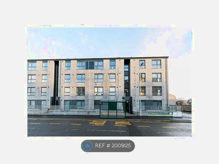 2 Bedroom Flat To Rent In Park Road, Aberdeen, AB24