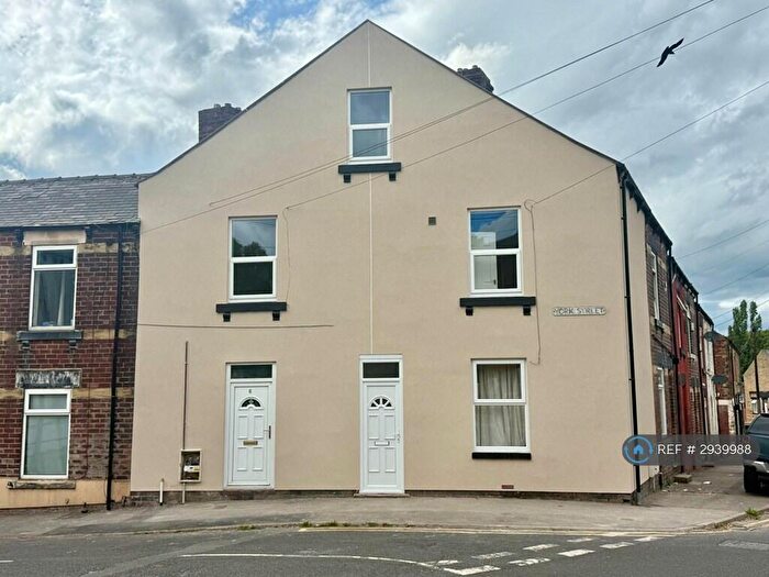 2 Bedroom Flat To Rent In Cudworth, Barnsley, S72
