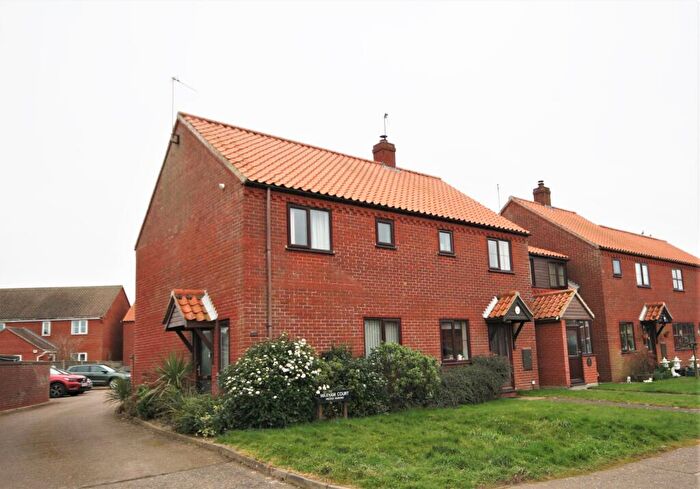 2 Bedroom House To Rent In Waxham Court, Sea Palling, Norfolk, NR12