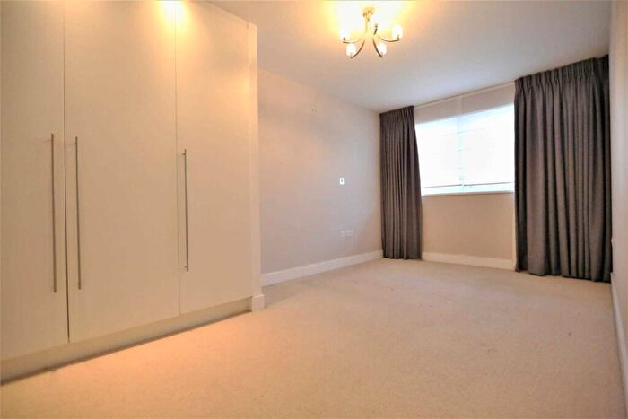 2 Bedroom Flat To Rent In Albert Basin Way, London, E16