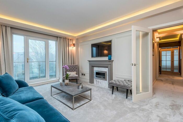 2 Bedroom Flat To Rent In Princes Villa Road, Harrogate, HG1