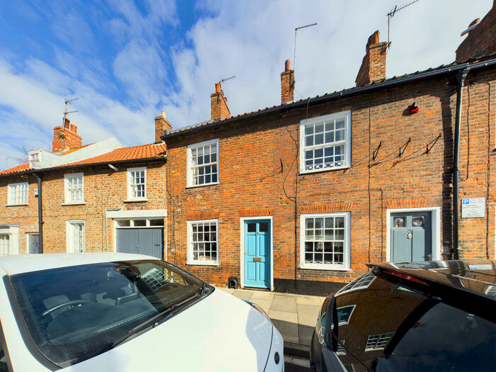2 Bedroom Terraced House To Rent In New Walkergate, Beverley, HU17