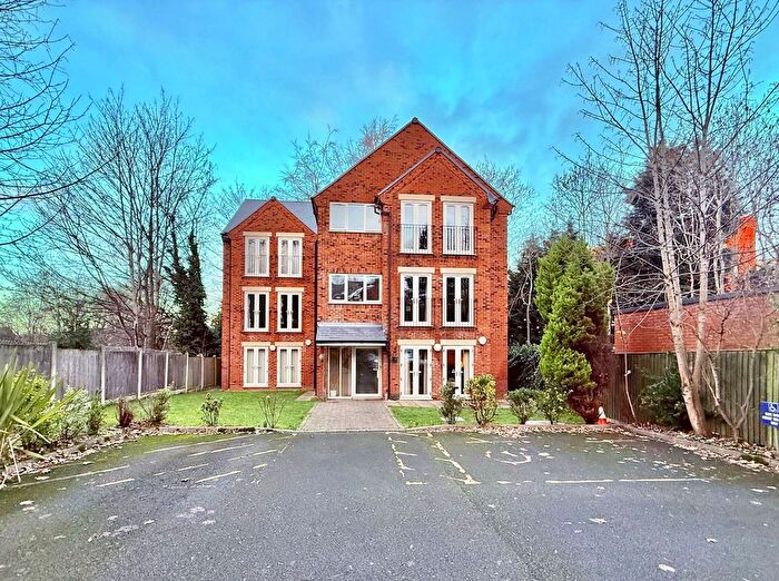 2 Bedroom Flat For Sale In The Birches, St. James Road, Dudley, DY1