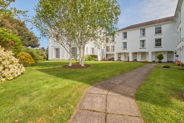 2 Bedroom Flat To Rent In Colleton Crescent, St. Leonards, Exeter, EX2