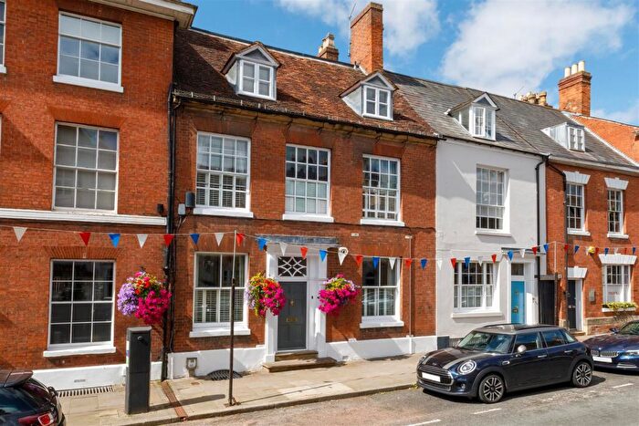 6 Bedroom Town House For Sale In Church Street, Warwick, CV34