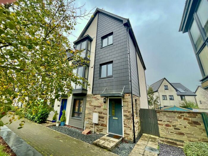 4 Bedroom End Of Terrace House To Rent In Derriford, Plymouth, PL6