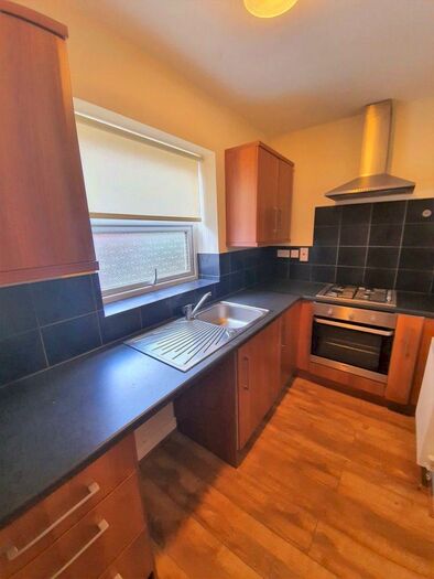 1 Bedroom Semi-Detached House To Rent In West St, Crewe, CW1