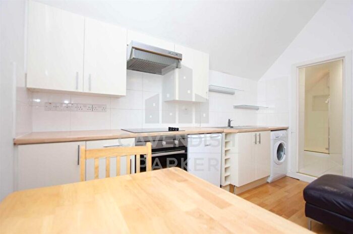 1 Bedroom Flat To Rent In Broadhurst Gardens, Finchley Road, London, NW6