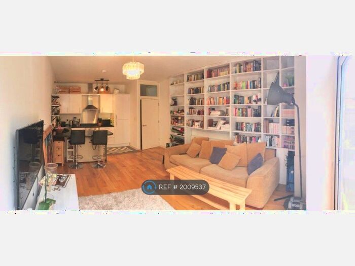 3 Bedroom Flat To Rent In Neptune Court, Mitcham, CR4