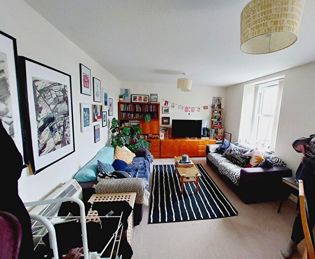 2 Bedroom Flat To Rent In Seafield Road, Dundee, DD1