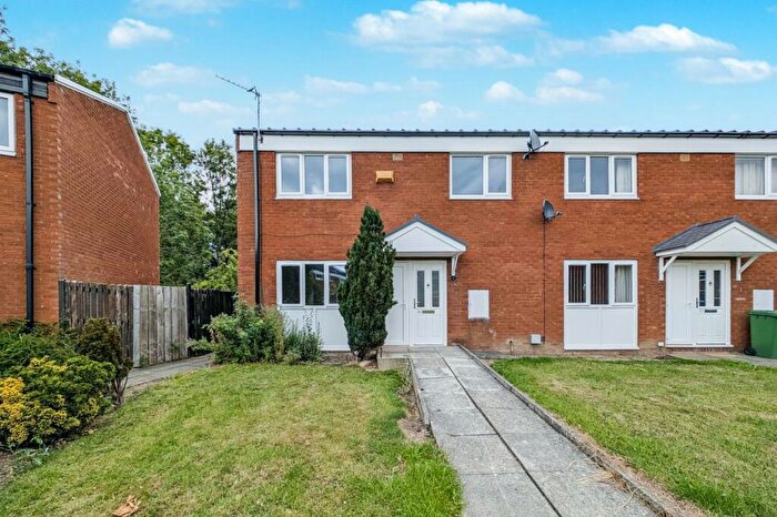 2 Bedroom End Of Terrace House For Sale In Evesham Place, Cramlington, Northumberland, NE23