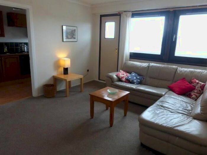 2 Bedroom Flat To Rent In Gilcomstoun Land, Aberdeen, AB10