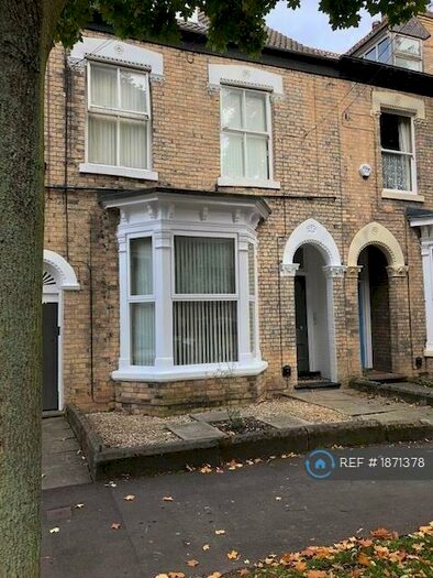 1 Bedroom Flat To Rent In Marlborough Avenue, Hull, HU5