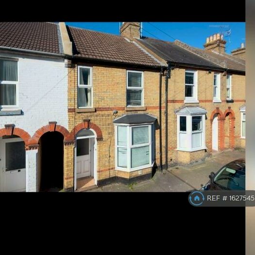 4 Bedroom Terraced House To Rent In Martyrs Field Road, Canterbury, CT1