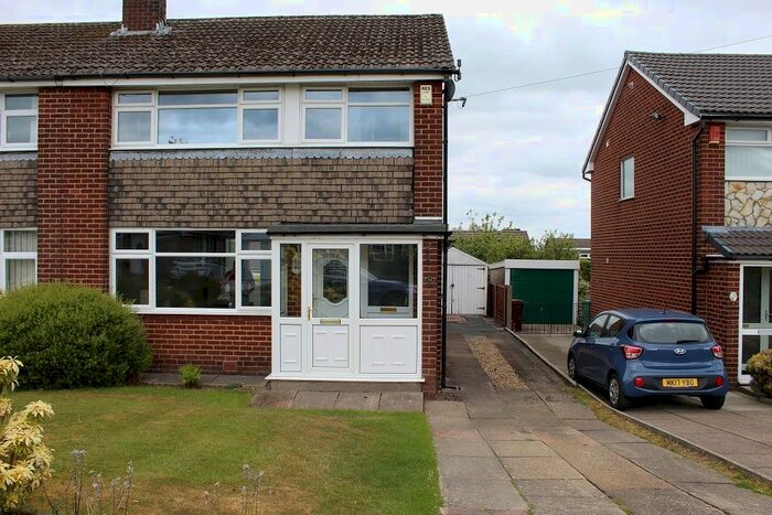 3 Bedroom Semi-Detached House To Rent In Belmont Drive, Bury, BL8