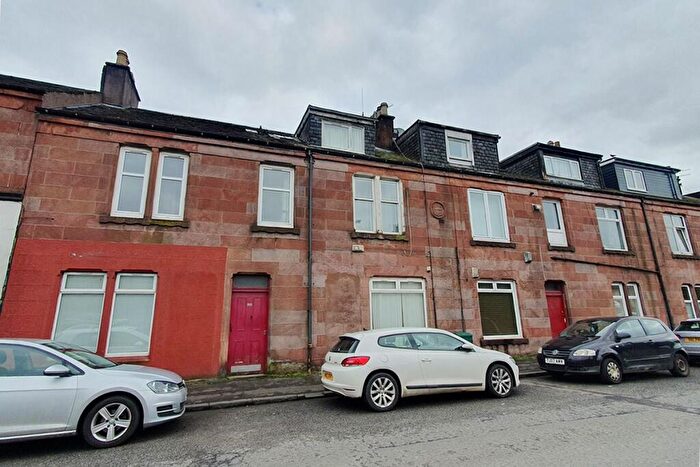 2 Bedroom Flat For Sale In , Main Street, Flat -, Alexandria, G83