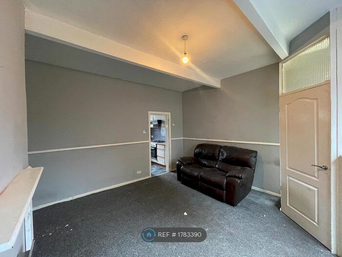 2 Bedroom Terraced House To Rent In Wild Street, Heywood, OL10