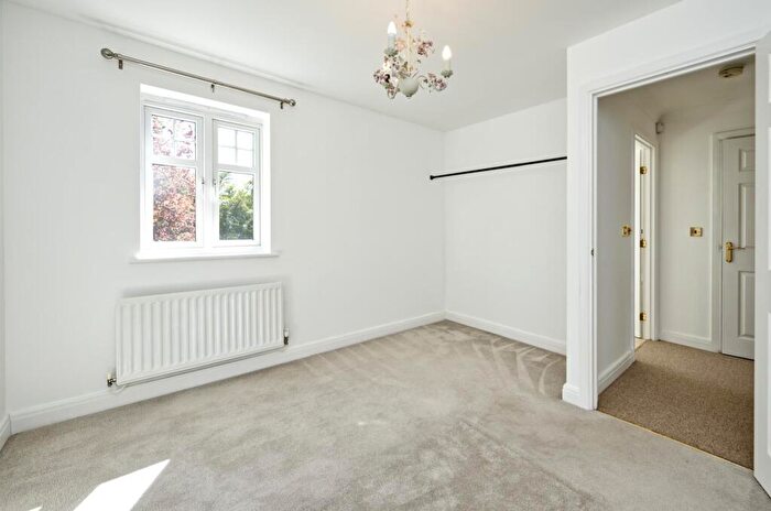 5 Bedroom Detached House To Rent In Tavistock Avenue, Lidbury Square, Mill Hill East, London, NW7