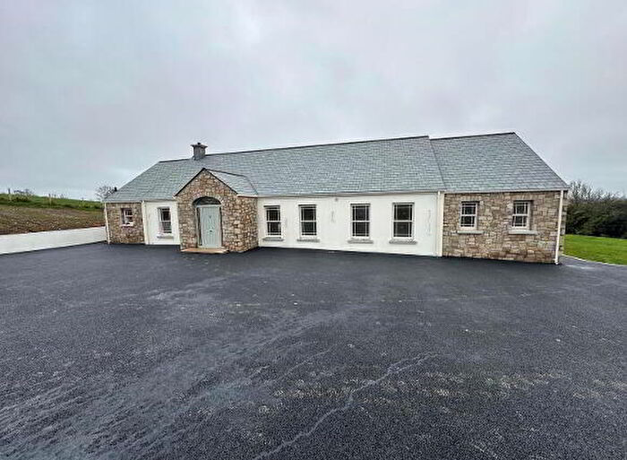 4 Bedroom House For Sale In Knockgorm Road, Banbridge, BT32