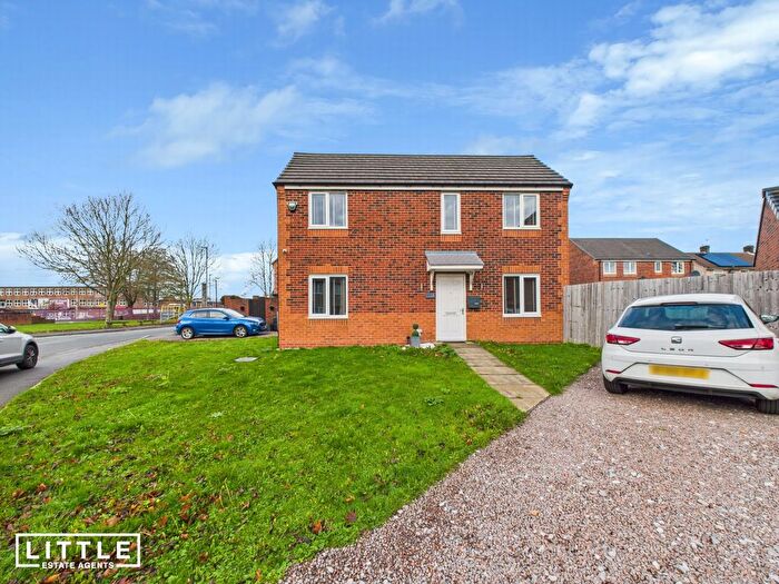 3 Bedroom Detached House For Sale In Weymouth Avenue, St. Helens, WA9