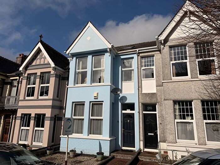 4 Bedroom Terraced House For Sale In Quarry Park Road, Peverell, Plymouth, PL3