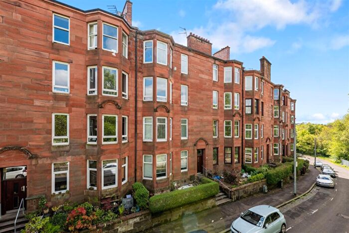 1 Bedroom Flat For Sale In / Garrioch Quadrant, North Kelvinside, G20