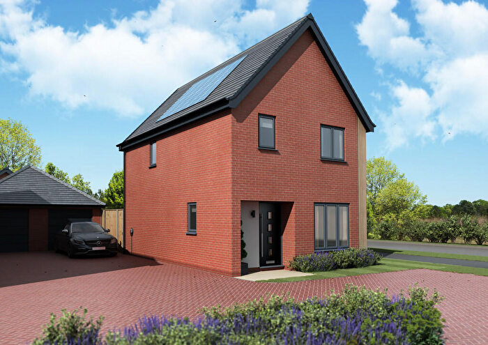 3 Bedroom Detached House For Sale In Skylark Rise, Oulton, NR32