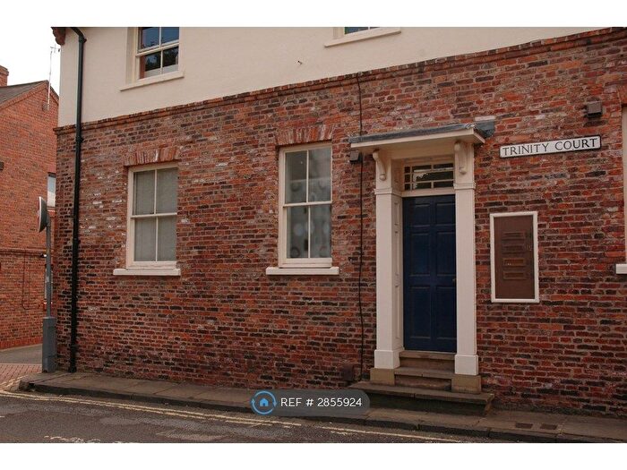 1 Bedroom Flat To Rent In Trinity Lane, York, YO1