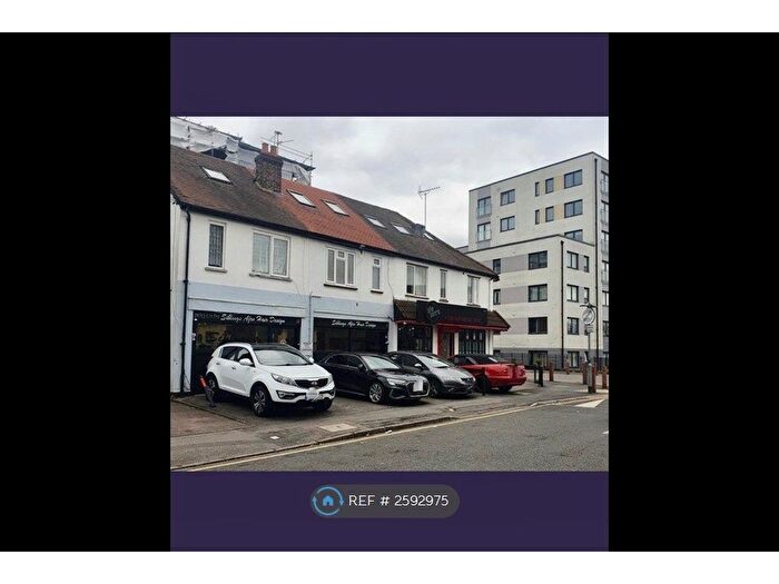 Studio To Rent In Grays Road, Slough, SL1