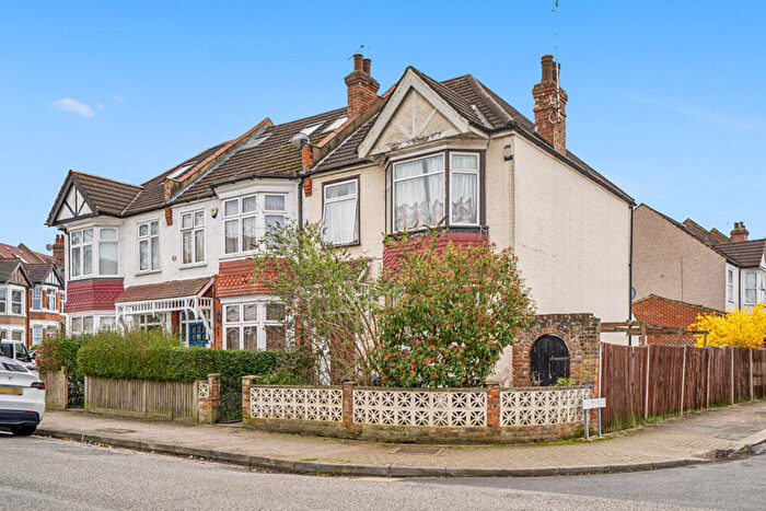 3 Bedroom House For Sale In Sussex Road, Harrow, HA1