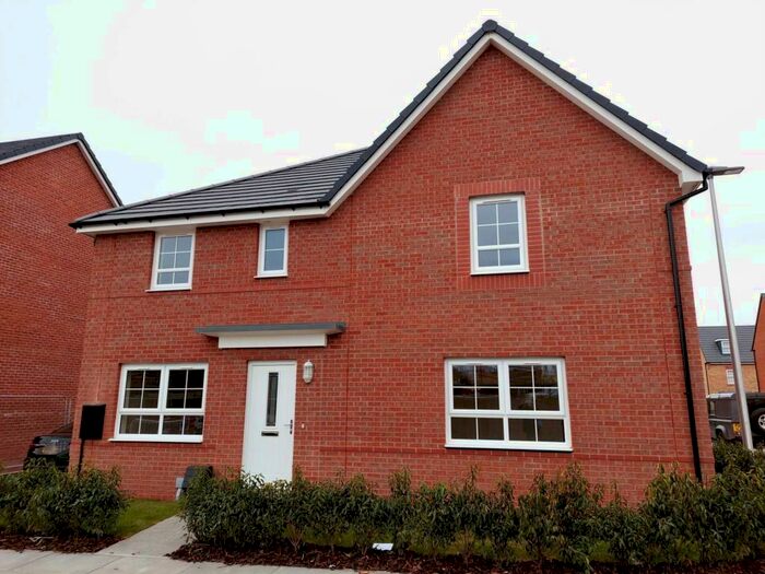 3 Bedroom Semi-Detached House To Rent In Darlton Drive, Southport, PR8