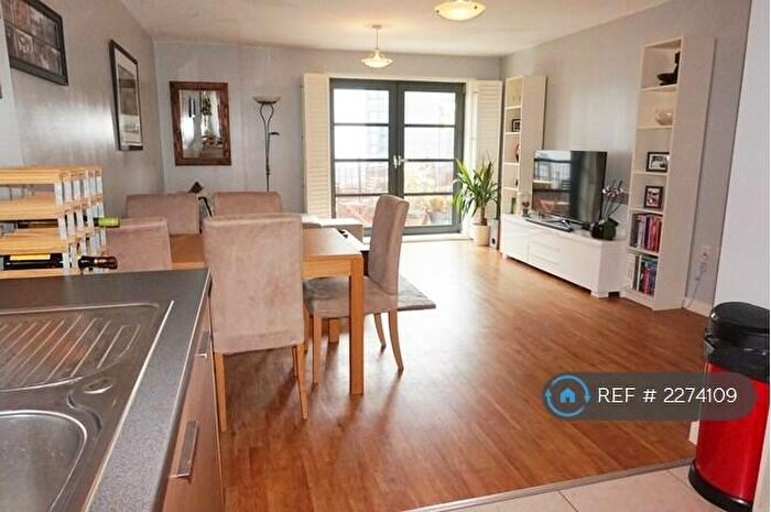 1 Bedroom Flat To Rent In Commercial Road, London, E14