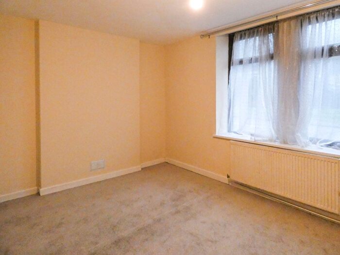 1 Bedroom Flat To Rent In Dyffryn Road, Taibach, SA13