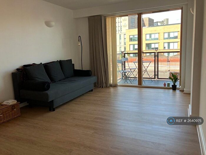 2 Bedroom Flat To Rent In Concordia Street, Leeds, LS1