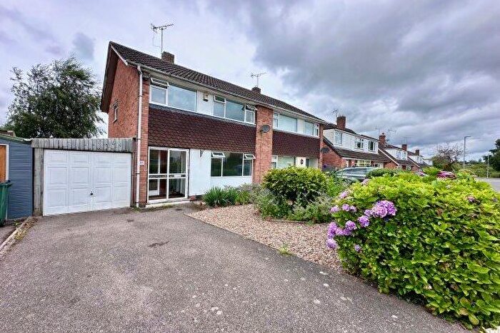 3 Bedroom Property To Rent In Sycamore Way, Leicester, LE19