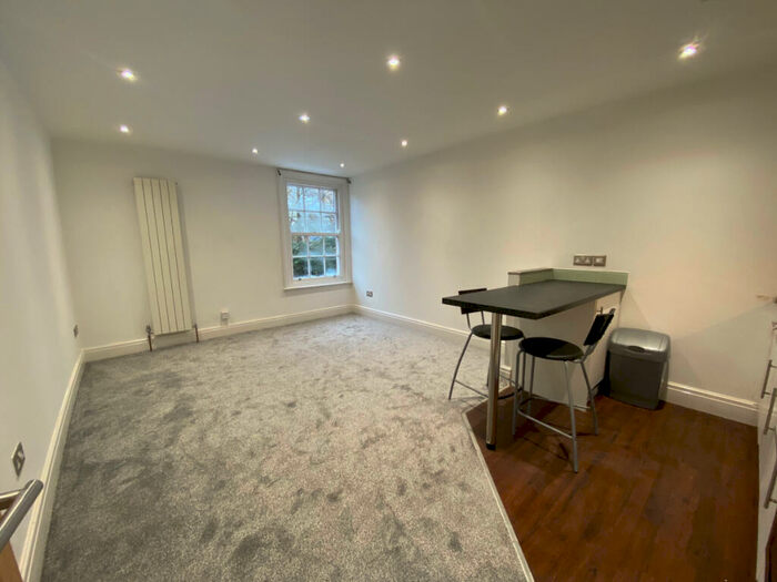 1 Bedroom Flat For Sale In West Cliff Preston, PR1