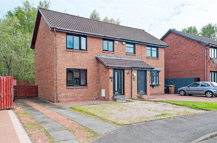 3 Bedroom Semi-Detached House For Sale In Parkneuk Street, Motherwell, ML1