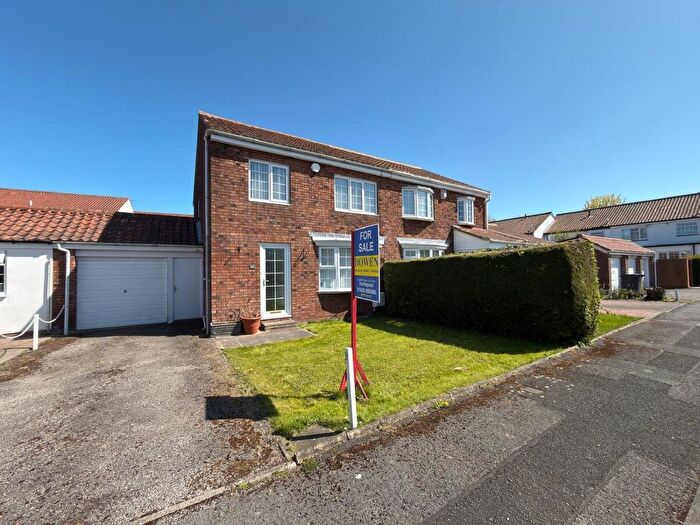 3 Bedroom Semi-Detached House For Sale In Greenlea, Elwick Village, TS27