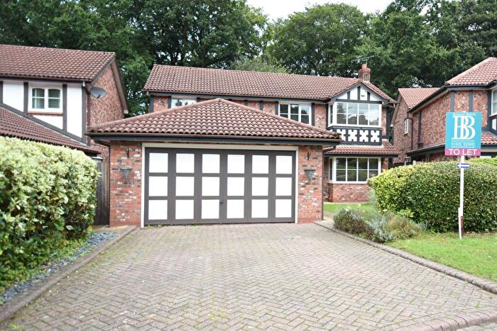4 Bedroom Detached House To Rent In Woodside Lane, Poynton, SK12