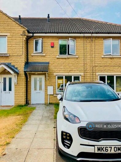 3 Bedroom Terraced House To Rent In Aspen Gardens, Worsbrough, Barnsley, S70